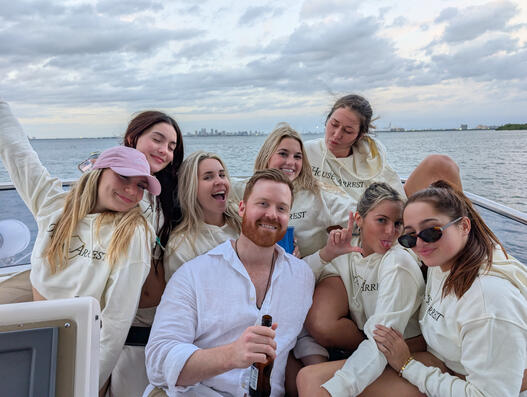 Yacht Parties, DJ, Catering & More Yacht Parties, DJ, Catering & More